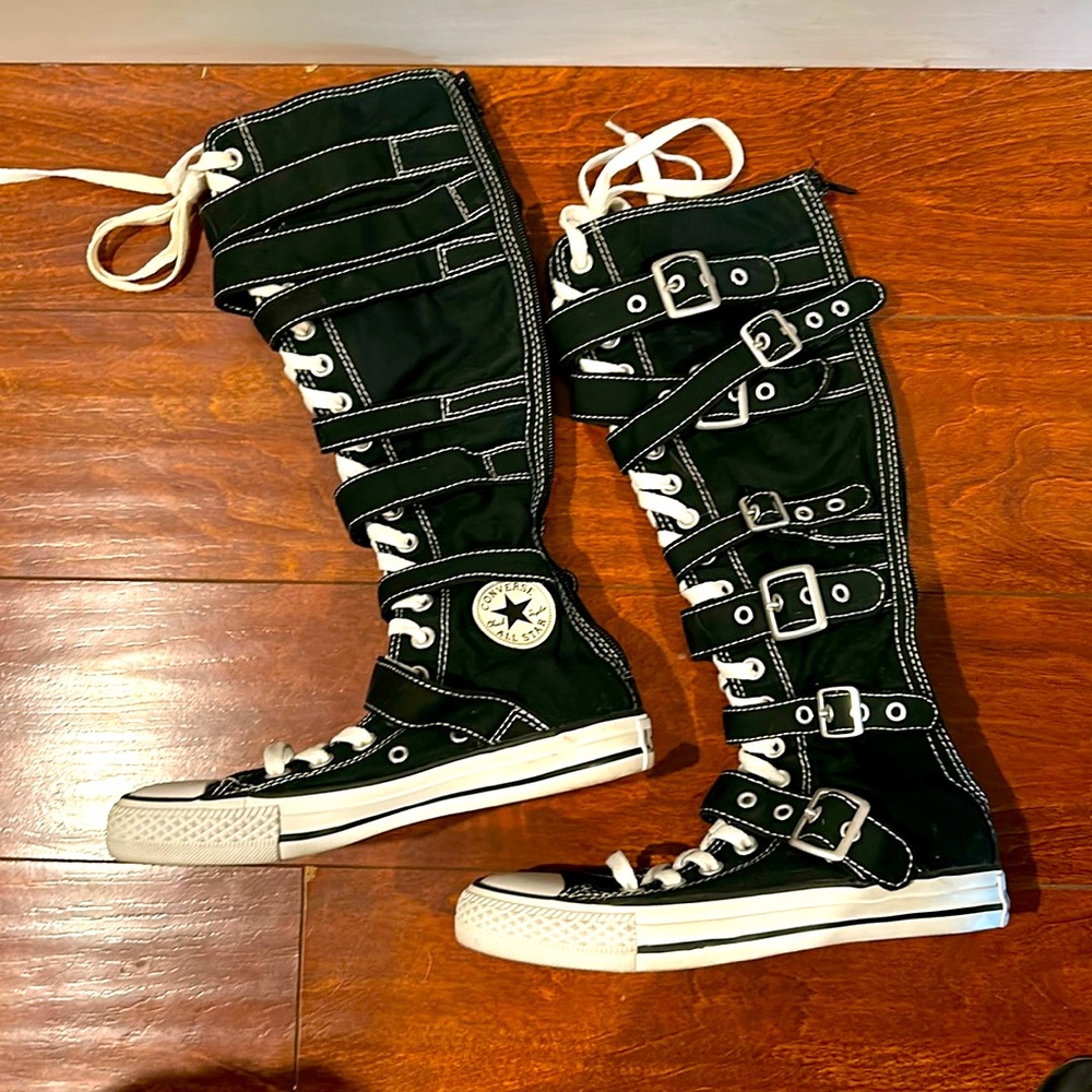 NEVER WORN rare discontinued knee high black Converse All Stars w Buckle/Straps